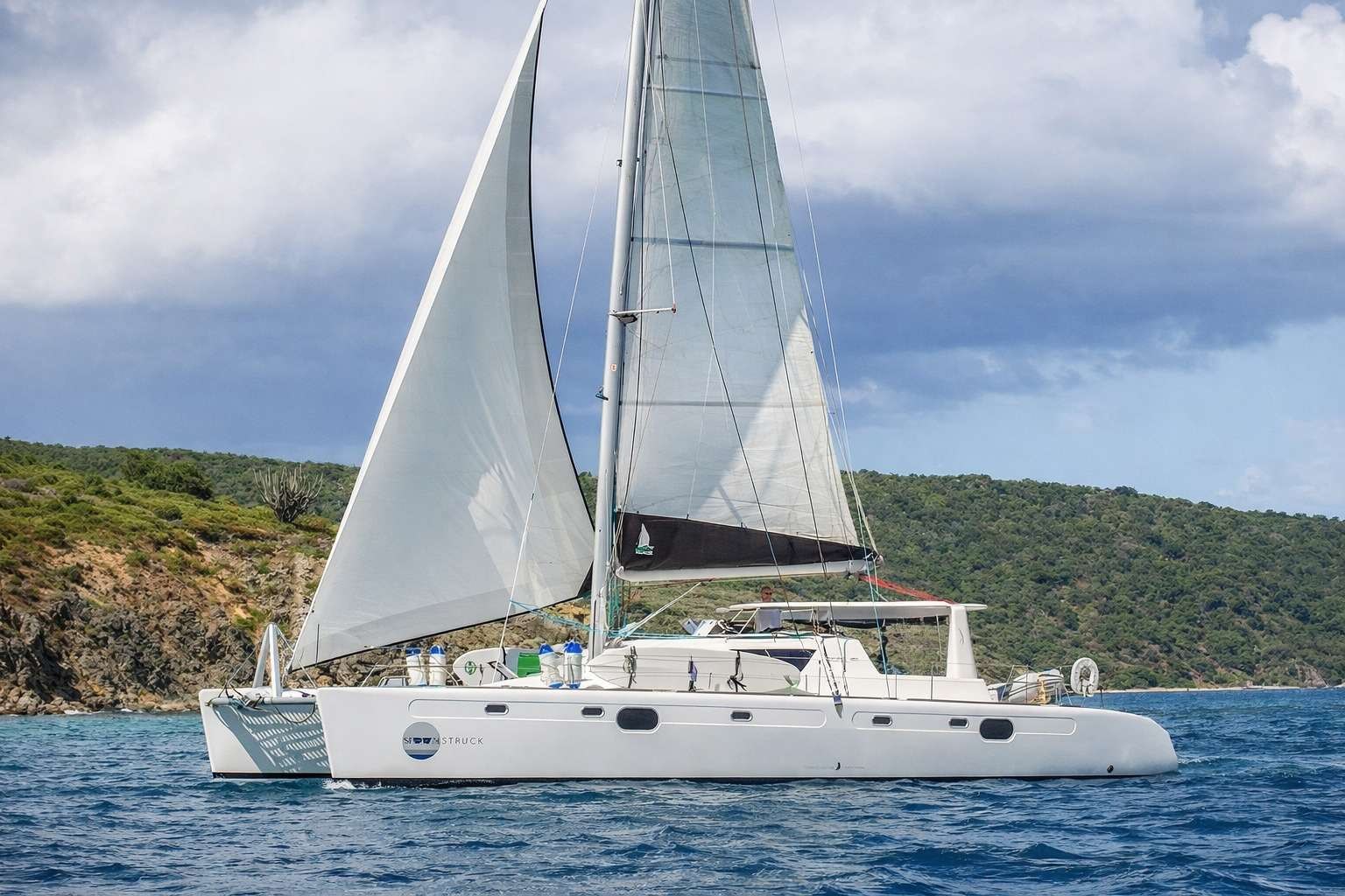 S/V Moonstruck under sail